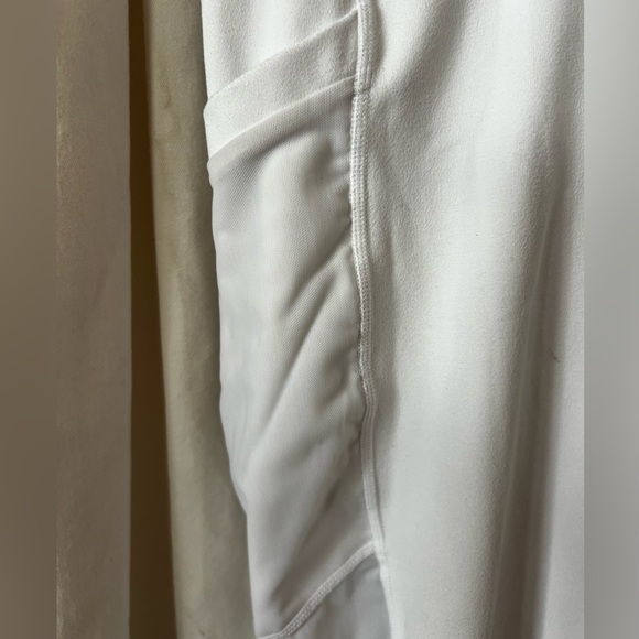 Tablets PowerHold Yoga/Exercise Pants Capri, Sheer Sides, Pockets Womens Sz 1x - Picture 4 of 6